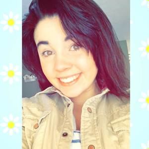 Meet your Posher, Michaela